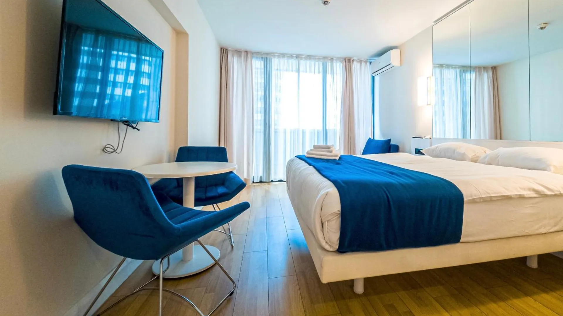 Luxury Beachfront Apartments Batumi
